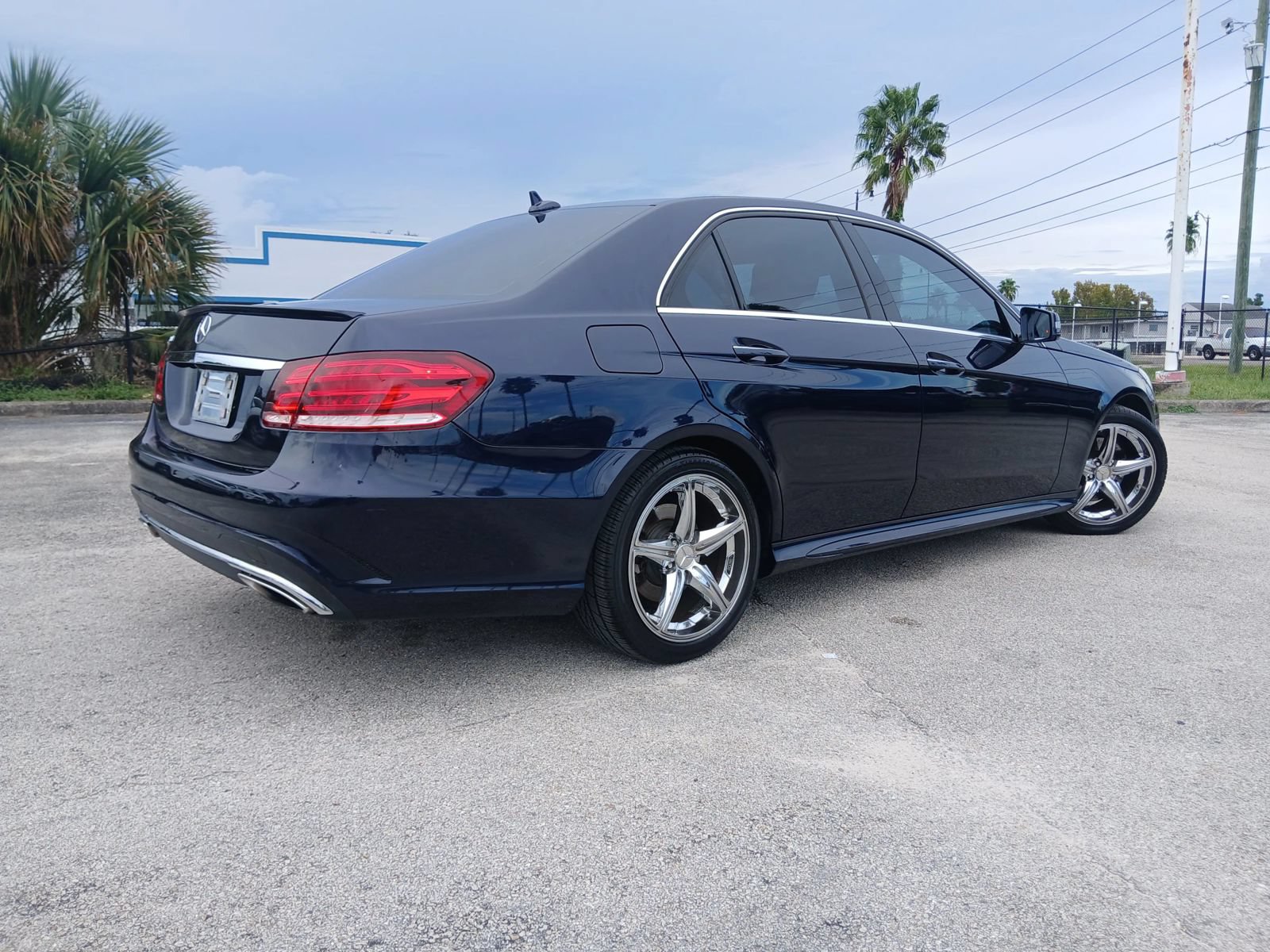 Used 2016 Mercedes-Benz E 350 Sedan image 6