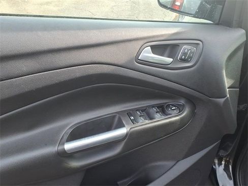 Used 2013 Ford Escape SEL image 10