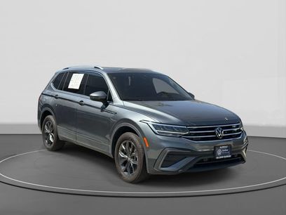 Used 2024 Volkswagen Tiguan SE