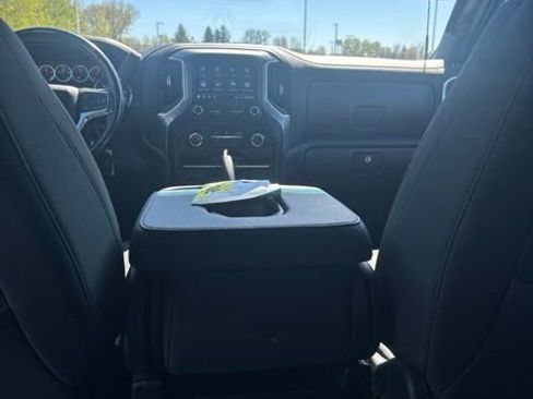 Used 2023 Chevrolet Silverado 2500 LT AWD/4WD image 21