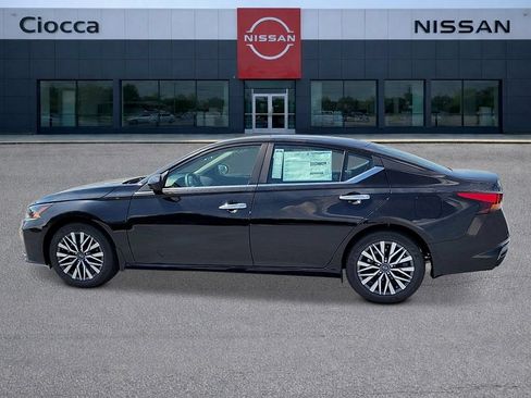 New 2026 Nissan Altima 2.5 SV FWD image 3