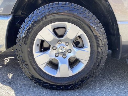 Used 2019 RAM 1500 Big Horn image 22