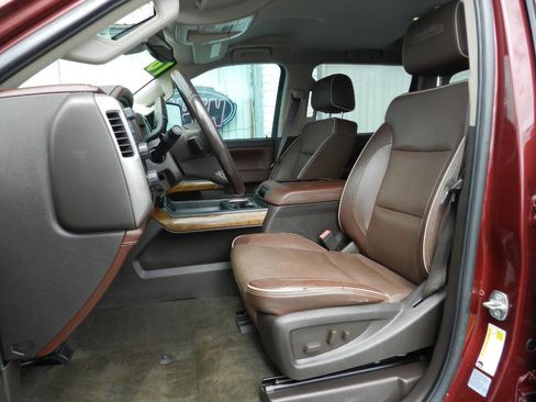 Used 2016 Chevrolet Silverado 2500 High Country w/ Duramax Plus Package AWD/4WD image 2