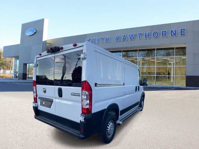 Used 2025 RAM ProMaster 2500 w/ U-Haul Equipment Group FWD image 6