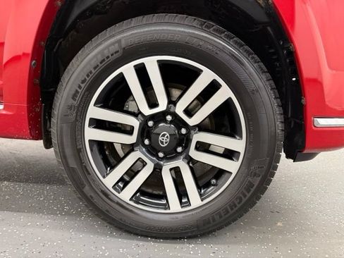 Used 2016 Toyota 4Runner Limited AWD/4WD image 22