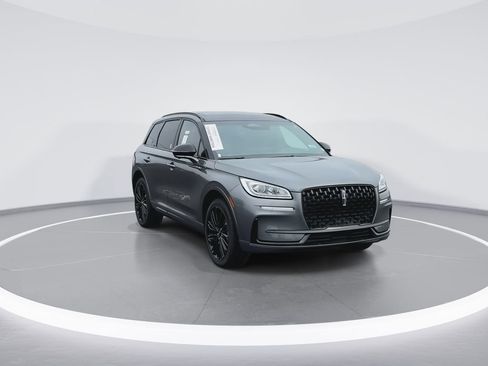 Used 2024 Lincoln Corsair Reserve w/ Equipment Group 201A image 2