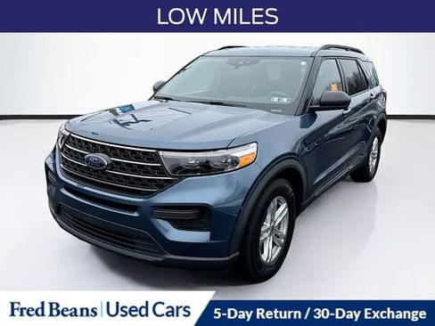 Used 2020 Ford Explorer XLT image 3