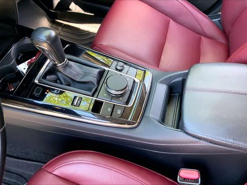 Certified 2024 MAZDA CX-30 AWD 2.5 S w/ Preferred Package image 17