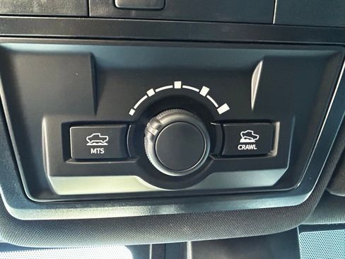 Used 2022 Toyota Tacoma TRD Off-Road w/ Technology Package image 30