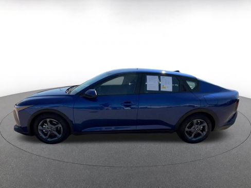 Used 2025 Kia K4 FWD image 9