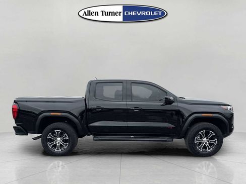 Used 2024 GMC Canyon AT4 w/ Technology Package image 3