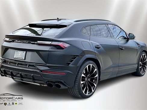 Used 2024 Lamborghini Urus S image 11