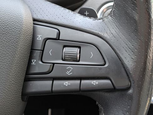 Certified 2019 Cadillac XT4 Sport FWD image 25