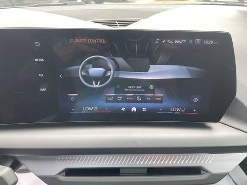 Used 2025 BMW 228i xDrive w/ Premium Package AWD/4WD image 22