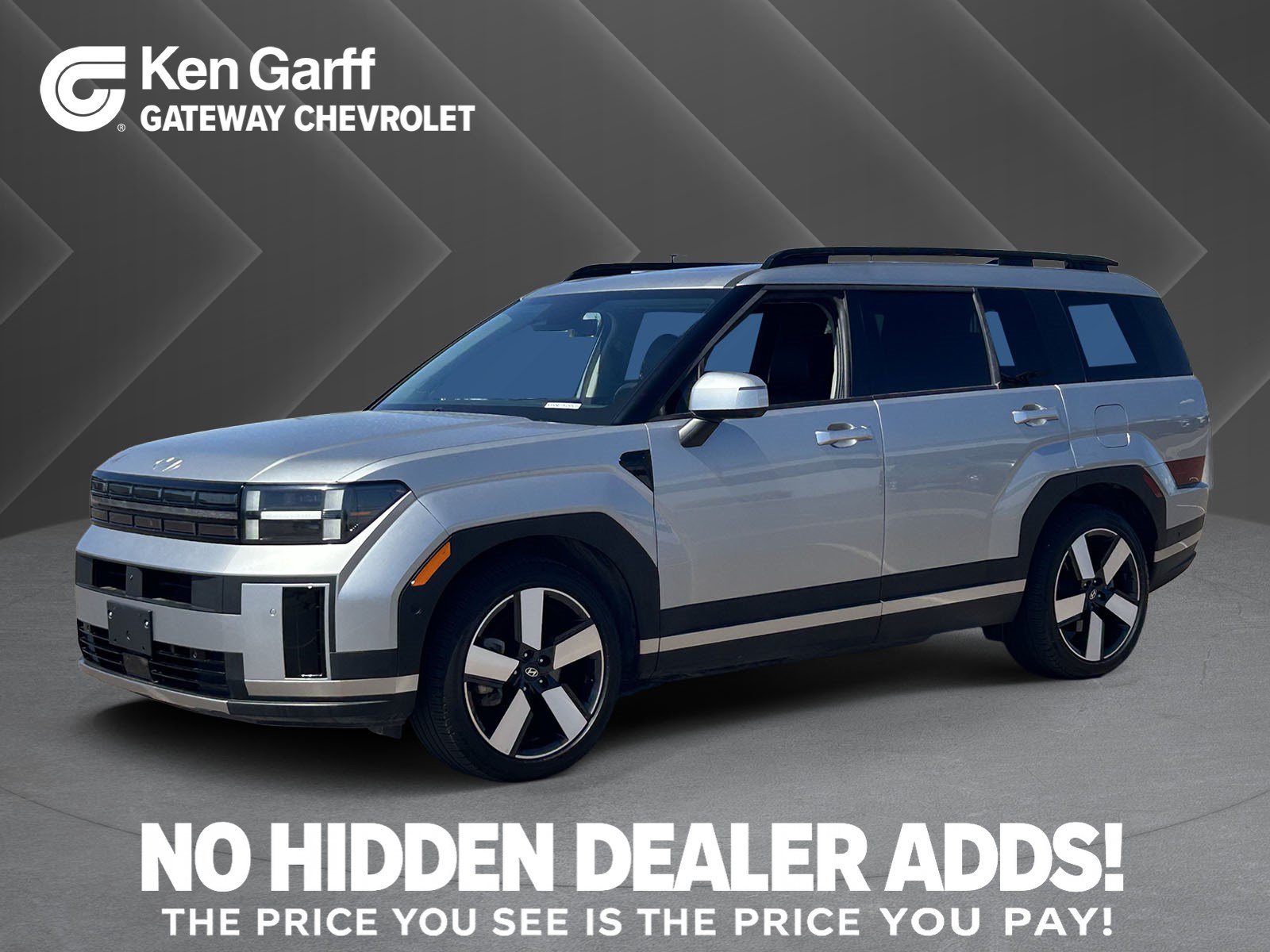 Used 2025 Hyundai Santa Fe Limited AWD/4WD image 1