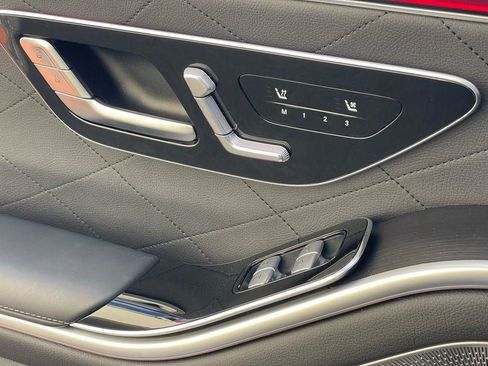 Used 2023 Mercedes-Benz S 580 4MATIC Sedan image 12