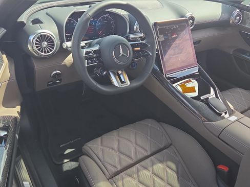 Used 2026 Mercedes-Benz AMG GT 43 image 11