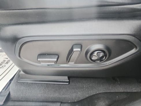 Used 2021 Jeep Grand Cherokee L Overland image 15