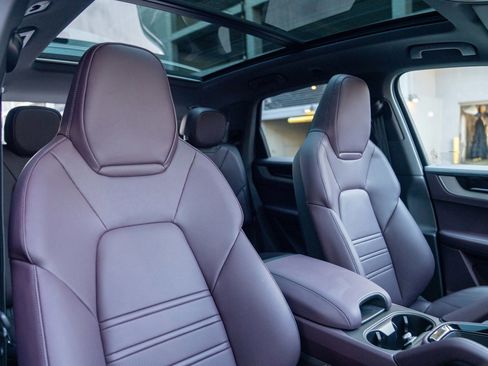 New 2026 Porsche Cayenne AWD/4WD image 26