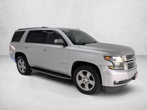 Used 2018 Chevrolet Tahoe Premier image 2