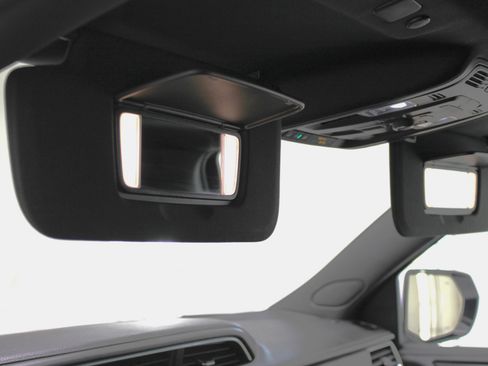 Used 2021 GMC Yukon XL Denali w/ Denali Ultimate Package image 75