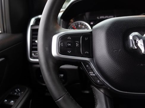 Used 2025 RAM 1500 Big Horn image 27