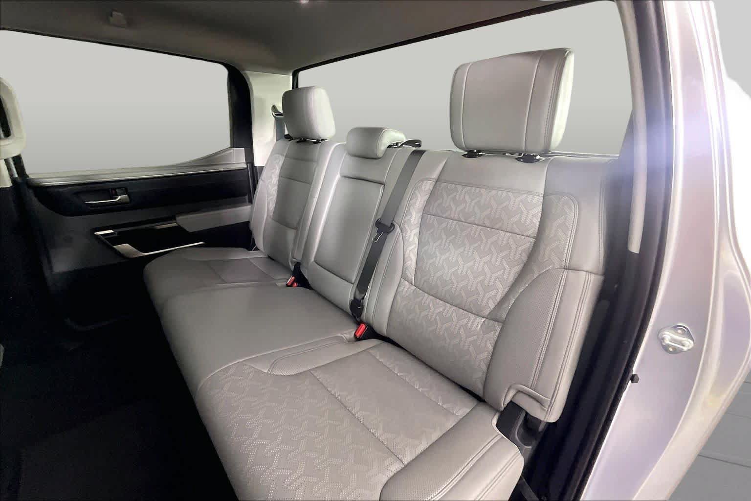 Used 2024 Toyota Tundra Limited w/ Power Package AWD/4WD image 18