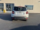 Used 2015 Jeep Renegade Latitude image 3