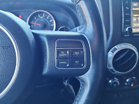 Used 2017 Jeep Wrangler Sahara w/ Connectivity Group image 24