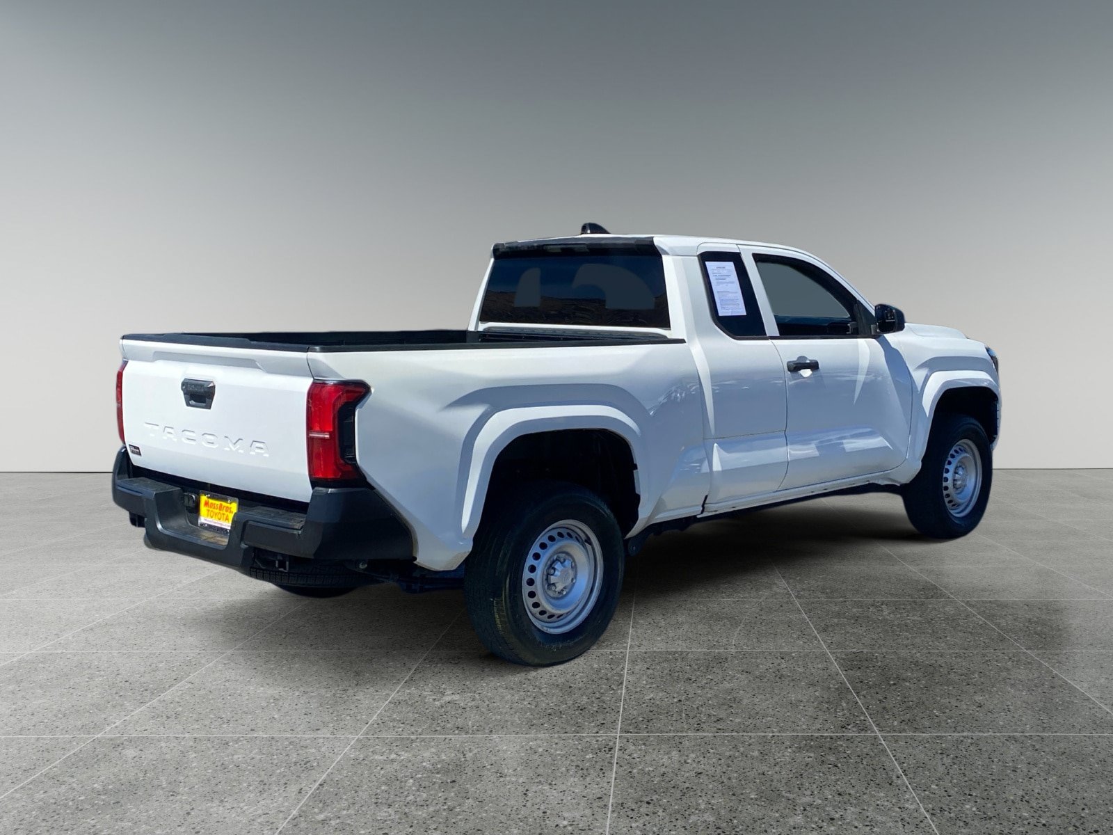 Used 2024 Toyota Tacoma SR RWD image 5