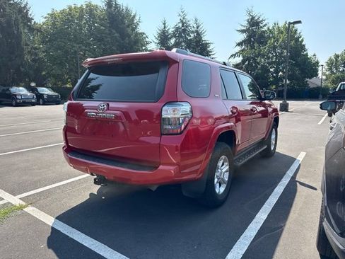 Used 2024 Toyota 4Runner SR5 Premium w/ Moonroof Package AWD/4WD image 3
