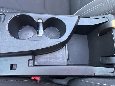 Used 2016 Chevrolet Camaro LT image 31