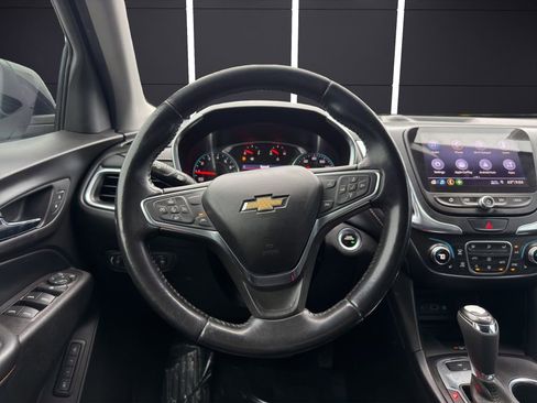 Used 2020 Chevrolet Equinox Premier w/ Premier Redline Edition image 16