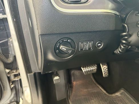 Used 2019 Dodge Charger R/T w/ Driver Confidence Group RWD image 36