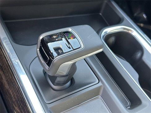 New 2026 GMC Sierra 1500 Elevation w/ LPO, Elevation Black Package image 13