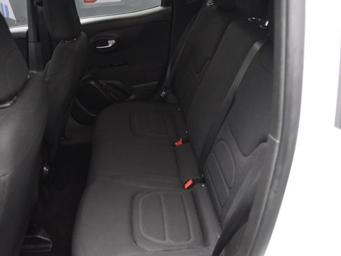 Used 2021 Jeep Renegade Latitude AWD/4WD image 20