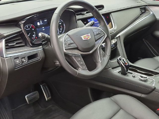 Used 2024 Cadillac XT5 Sportv AWD/4WD image 9