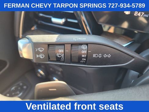 New 2025 Chevrolet Suburban High Country w/ LPO, Illumination Package image 35