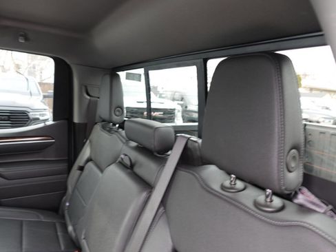 Used 2025 GMC Sierra 1500 Elevation w/ Elevation Premium Package image 27