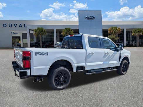 New 2025 Ford F250 Lariat w/ Lariat Ultimate Package image 4