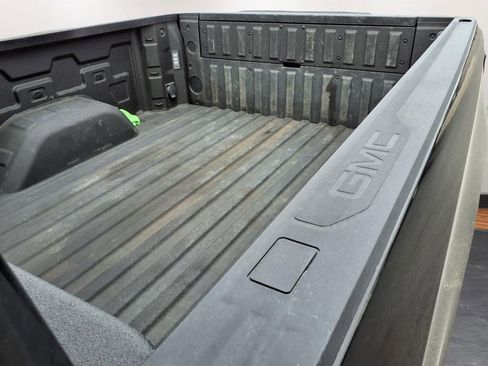 Certified 2024 GMC Sierra 1500 AT4 w/ Technology Package AWD/4WD image 25