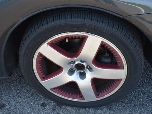 Used 2005 Volkswagen Beetle GLS FWD image 11