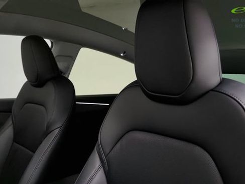 Used 2026 Tesla Model Y AWD image 45