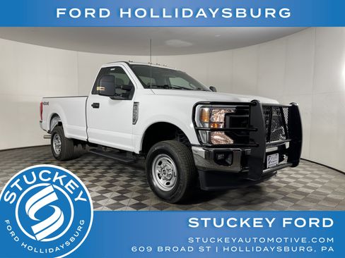 Used 2022 Ford F350 XL w/ Power Equipment Group image 1