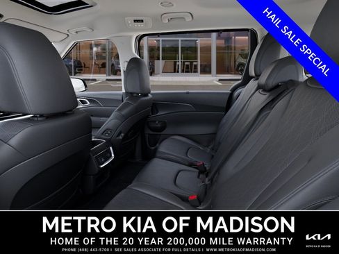 New 2026 Kia Carnival SX FWD image 18