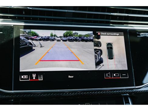 Used 2022 Audi SQ8 Premium Plus AWD/4WD image 26