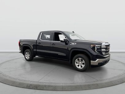 New 2026 GMC Sierra 1500 SLE w/ Preferred Package