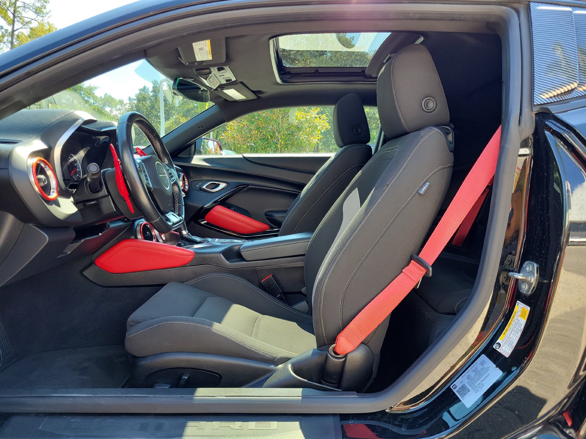 Used 2022 Chevrolet Camaro LT w/ Redline Edition RWD image 17