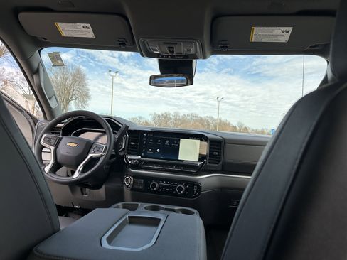 New 2026 Chevrolet Silverado 1500 LT image 23