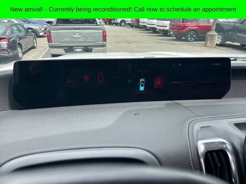 Used 2026 Ford Expedition Platinum w/ Driver's Package AWD/4WD image 15
